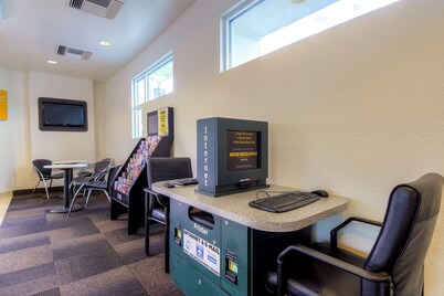 Motel 6 Las Vegas, NV - Tropicana