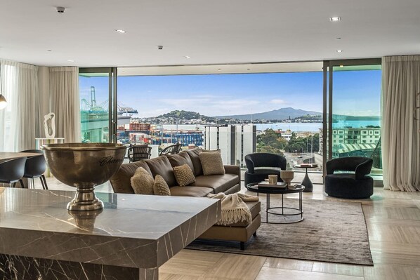 Edition Penthouse | Breathtaking Views