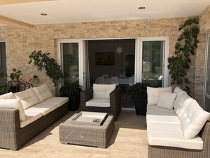 Terassi/patio