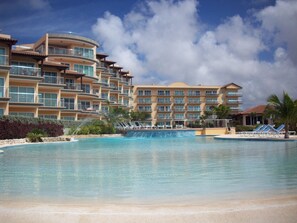 Oceania Condos... so you can relax, unwind, and enjoy your Aruba vacation