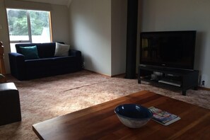 Upstairs lounge