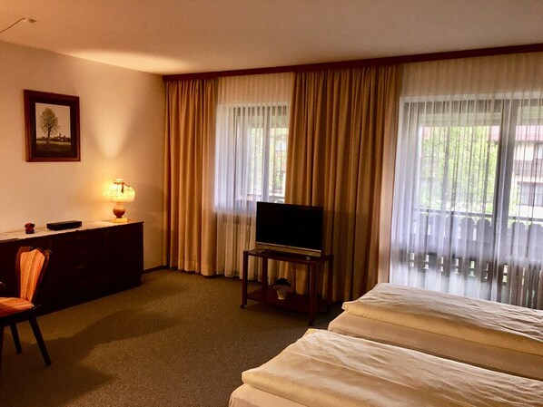 Appartement Nr. 2 im OG mit Balkon und 2 Einzelbetten