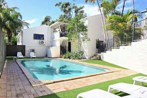 Shared pool