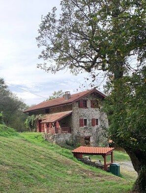 La bergerie, vue du plateau.