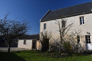 Extérieur vu depuis le jardin